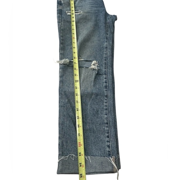 GAP Denim Girlfriend Blue Relaxed Fit Distressed Jeans, Size 4/27 - Picture 3 of 7